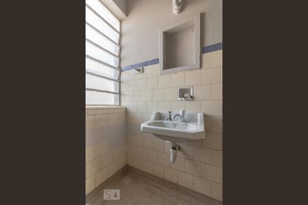 Apartamento à venda com 120m², 3 quartos e sem vagaBanheiro