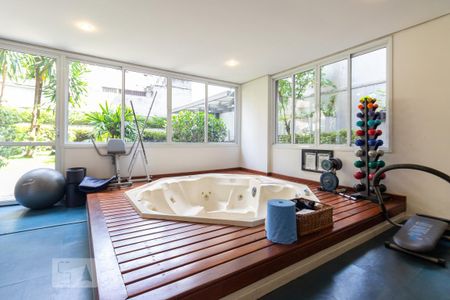 Apartamento à venda com 40m², 1 quarto e 1 vaga Apartamento à venda com 40m², 1 quarto e 1 vagaAcademia