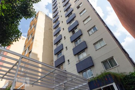 Apartamento à venda com 40m², 1 quarto e 1 vaga Apartamento à venda com 40m², 1 quarto e 1 vagaFachada