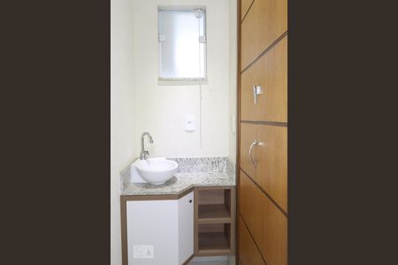 Lavabo de casa de condomínio à venda com 2 quartos, 62m² em Vila Isolina Mazzei, São Paulo