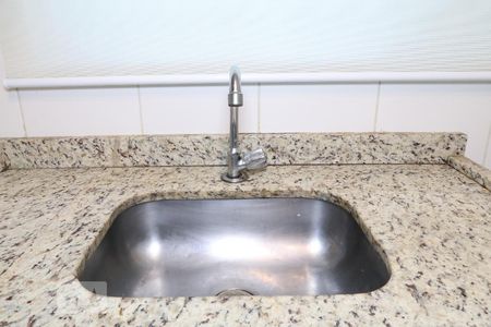 Casa de condomínio à venda com 62m², 2 quartos e 1 vagaCozinha