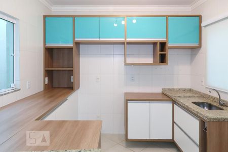 Casa de condomínio à venda com 62m², 2 quartos e 1 vagaCozinha