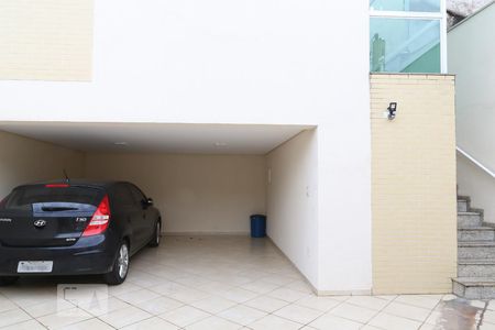 Casa de condomínio à venda com 62m², 2 quartos e 1 vagaGaragem
