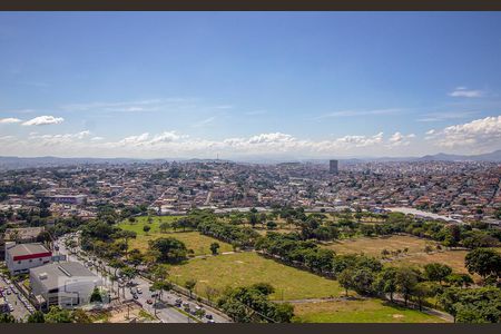 Apartamento para alugar com 93m², 3 quartos e 2 vagasVista