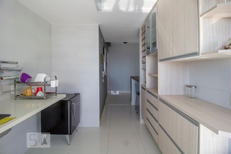 Apartamento para alugar com 93m², 3 quartos e 2 vagasCozinha
