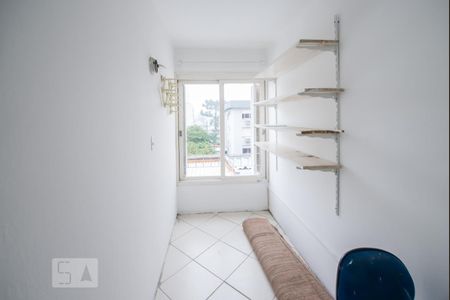 Apartamento para alugar com 85m², 3 quartos e sem vaga Apartamento para alugar com 85m², 3 quartos e sem vagaTerceiro dormitório
