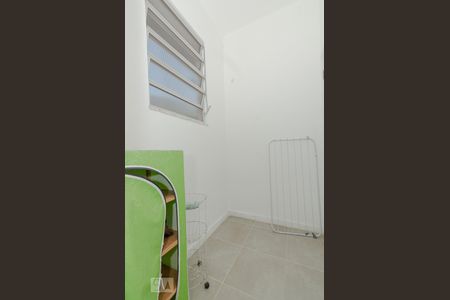 Apartamento à venda com 100m², 3 quartos e sem vagaQuarto de Serviço