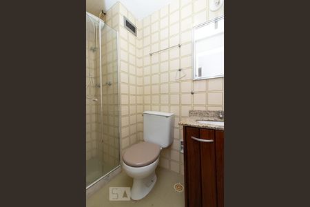 Banheiro social de apartamento à venda com 2 quartos, 53m² em Méier, Rio de Janeiro