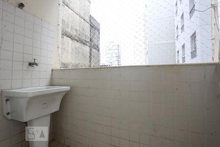 Apartamento para alugar com 55m², 1 quarto e sem vagaArea de Serviço