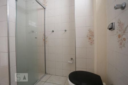Banheiro de apartamento para alugar com 1 quarto, 55m² em Jardim Paulista, São Paulo