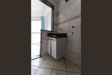 Área de serviço de apartamento para alugar com 3 quartos, 105m² em Setor Bela Vista, Goiânia