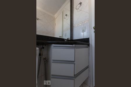 Apartamento para alugar com 105m², 3 quartos e 2 vagas Apartamento para alugar com 105m², 3 quartos e 2 vagasBanheiro