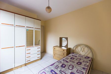 Quarto de apartamento para alugar com 1 quarto, 45m² em Glória, Porto Alegre