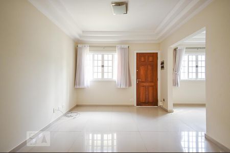 Sala de casa à venda com 2 quartos, 74m² em Fazenda Morumbi, São Paulo