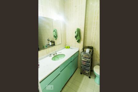 Apartamento para alugar com 85m², 2 quartos e 2 vagasBanheiro