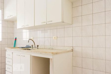 Apartamento à venda com 70m², 3 quartos e 2 vagas Apartamento à venda com 70m², 3 quartos e 2 vagasCozinha