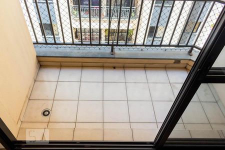 Sacada de apartamento à venda com 3 quartos, 70m² em Chácara Inglesa, São Paulo
