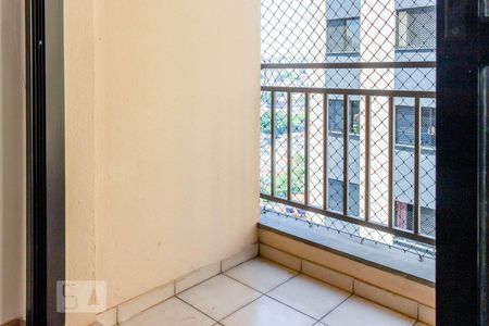 Apartamento à venda com 70m², 3 quartos e 2 vagas Apartamento à venda com 70m², 3 quartos e 2 vagasSacada