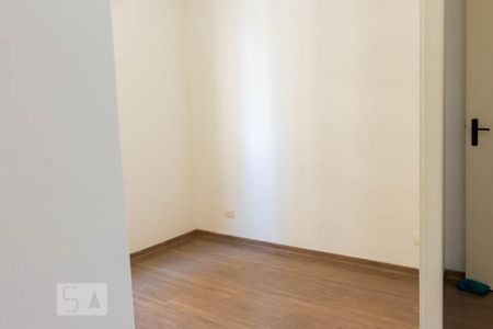 Apartamento à venda com 70m², 3 quartos e 2 vagas Apartamento à venda com 70m², 3 quartos e 2 vagasSuíte