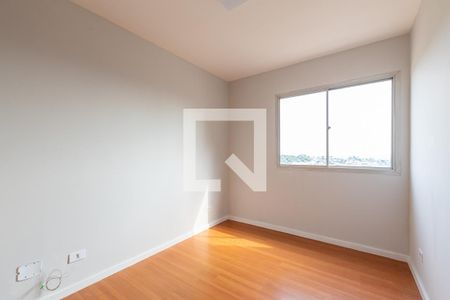 Quarto 1 de apartamento para alugar com 4 quartos, 89m² em Cristo Rei, Curitiba