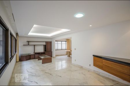 SALA de apartamento para alugar com 3 quartos, 195m² em Santa Lúcia, Belo Horizonte