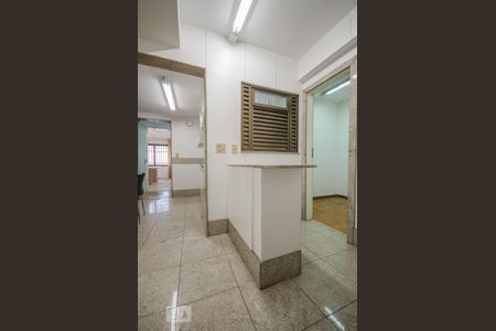 Apartamento à venda com 195m², 3 quartos e 2 vagas Apartamento à venda com 195m², 3 quartos e 2 vagasÁREA DE SERVIÇO