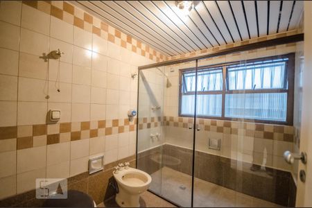 Apartamento à venda com 195m², 3 quartos e 2 vagas Apartamento à venda com 195m², 3 quartos e 2 vagasBANHEIRO SOCIAL