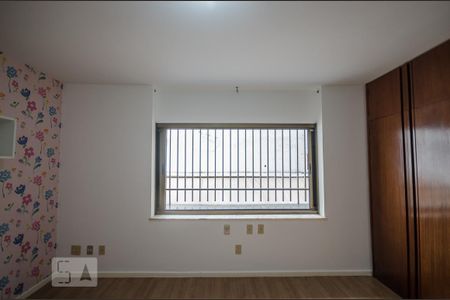 Apartamento à venda com 195m², 3 quartos e 2 vagas Apartamento à venda com 195m², 3 quartos e 2 vagasQUARTO 2