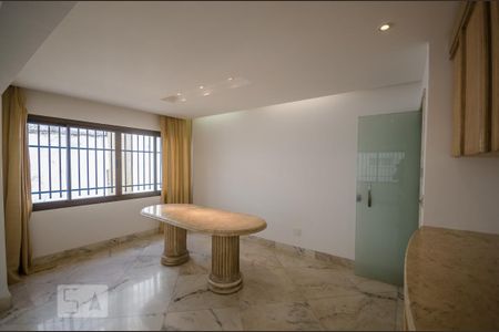SALA de apartamento para alugar com 3 quartos, 195m² em Santa Lúcia, Belo Horizonte