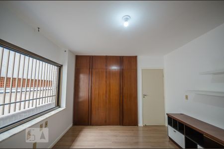 Apartamento à venda com 195m², 3 quartos e 2 vagas Apartamento à venda com 195m², 3 quartos e 2 vagasQUARTO 2
