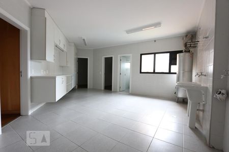 Apartamento para alugar com 467m², 4 quartos e 5 vagasarea de serviço
