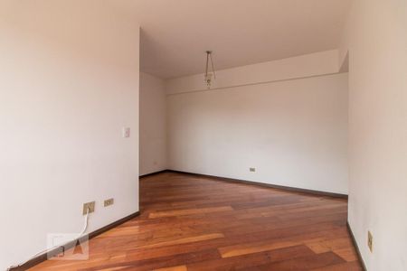 Sala de apartamento para alugar com 2 quartos, 75m² em Tingui, Curitiba