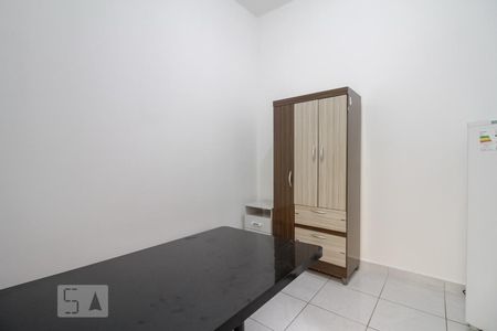 Quarto de kitnet/studio para alugar com 1 quarto, 18m² em Vila São Luís(zona Oeste), São Paulo
