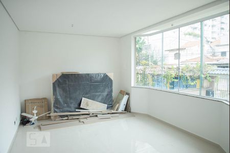 Sala de casa à venda com 5 quartos, 350m² em Vila Guaca, São Paulo