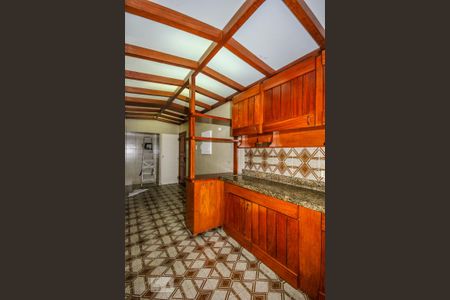 Apartamento para alugar com 300m², 4 quartos e 3 vagas Apartamento para alugar com 300m², 4 quartos e 3 vagasCozinha