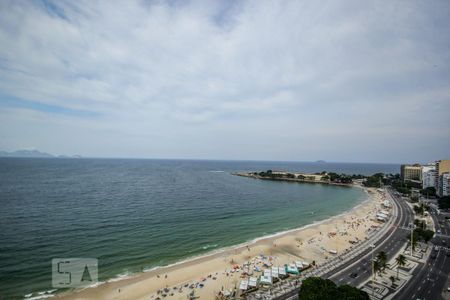 Apartamento para alugar com 300m², 4 quartos e 3 vagas Apartamento para alugar com 300m², 4 quartos e 3 vagasVista do Apartamento