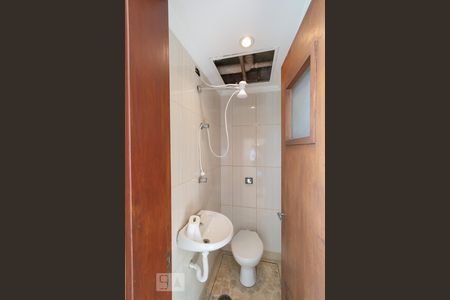 Apartamento à venda com 70m², 2 quartos e 1 vagaBanheiro Serviço