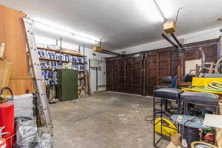 Casa para alugar com 306m², 4 quartos e 4 vagas Casa para alugar com 306m², 4 quartos e 4 vagasGaragem Coberta