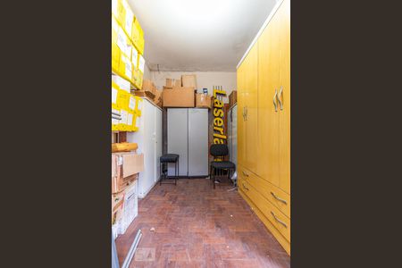 Casa para alugar com 306m², 4 quartos e 4 vagas Casa para alugar com 306m², 4 quartos e 4 vagasQuarto de Serviço