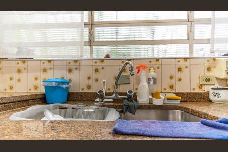 Casa para alugar com 306m², 4 quartos e 4 vagas Casa para alugar com 306m², 4 quartos e 4 vagasCozinha - Detalhe