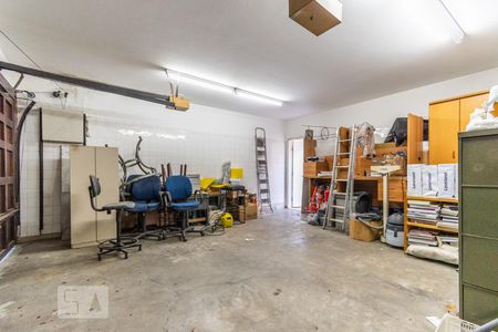 Casa para alugar com 306m², 4 quartos e 4 vagas Casa para alugar com 306m², 4 quartos e 4 vagasGaragem Coberta