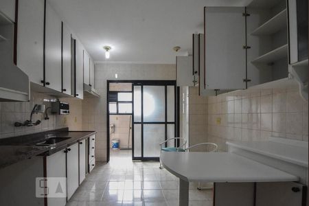 Apartamento à venda com 135m², 3 quartos e 2 vagasCozinha