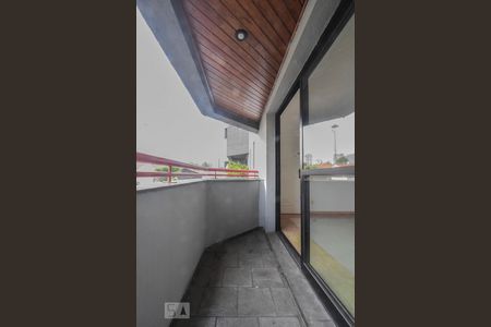 Apartamento à venda com 135m², 3 quartos e 2 vagasVaranda