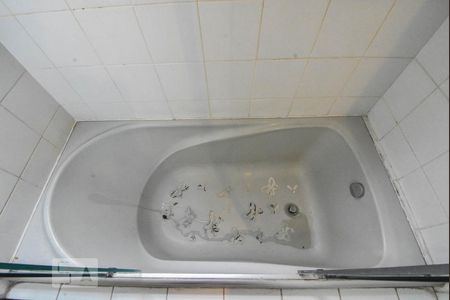 Apartamento à venda com 135m², 3 quartos e 2 vagasBanheiro 02