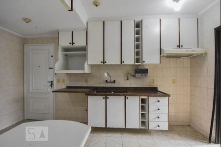 Apartamento à venda com 135m², 3 quartos e 2 vagasCozinha