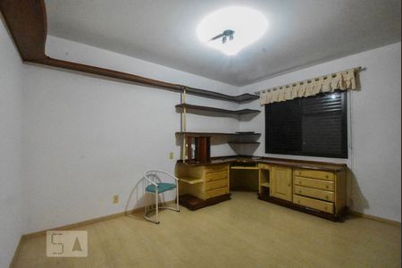 Apartamento à venda com 135m², 3 quartos e 2 vagasQuarto 02