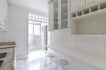 Apartamento para alugar com 82m², 2 quartos e 1 vaga Apartamento para alugar com 82m², 2 quartos e 1 vagaCozinha