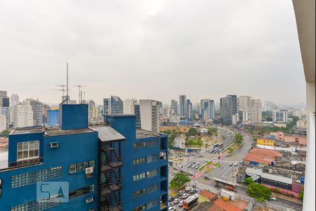 Varanda de kitnet/studio à venda com 1 quarto, 57m² em Pinheiros, São Paulo