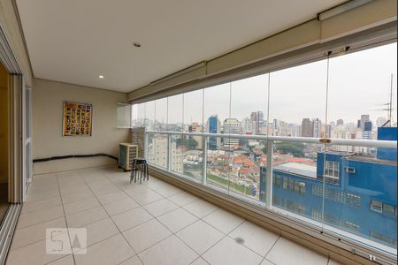 Varanda de kitnet/studio à venda com 1 quarto, 57m² em Pinheiros, São Paulo