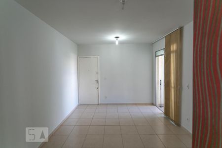 sala de apartamento para alugar com 3 quartos, 80m² em Silveira, Belo Horizonte